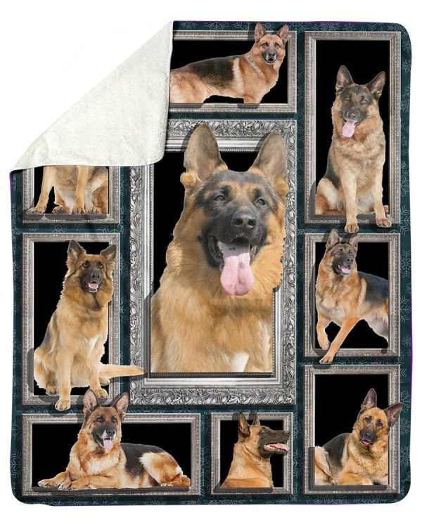 Cute German Shepherd Gift For Dog Lovers Fleece Blanket - Image 3